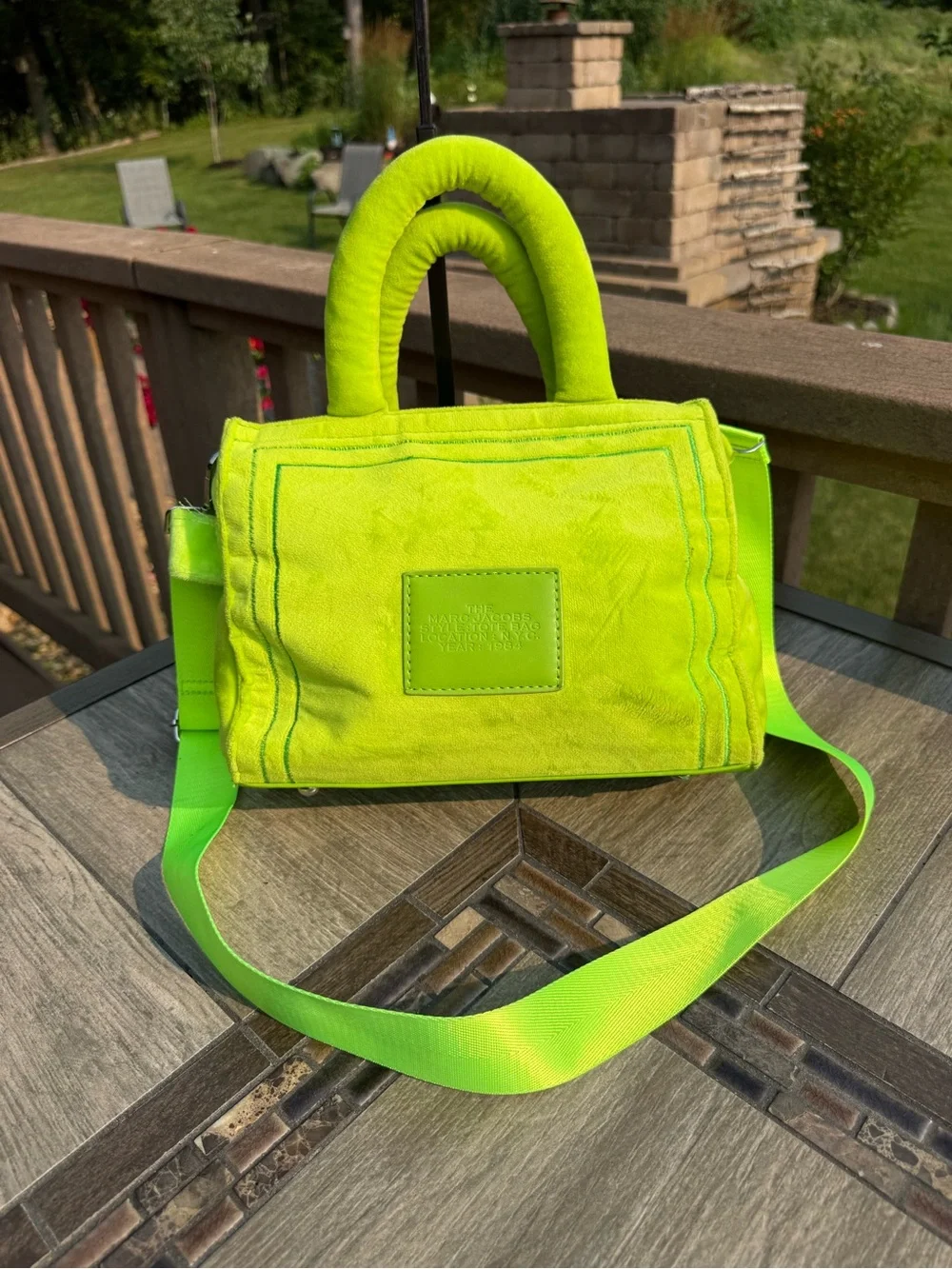 Marc Jacobs The Tote Bag in Neon Lime